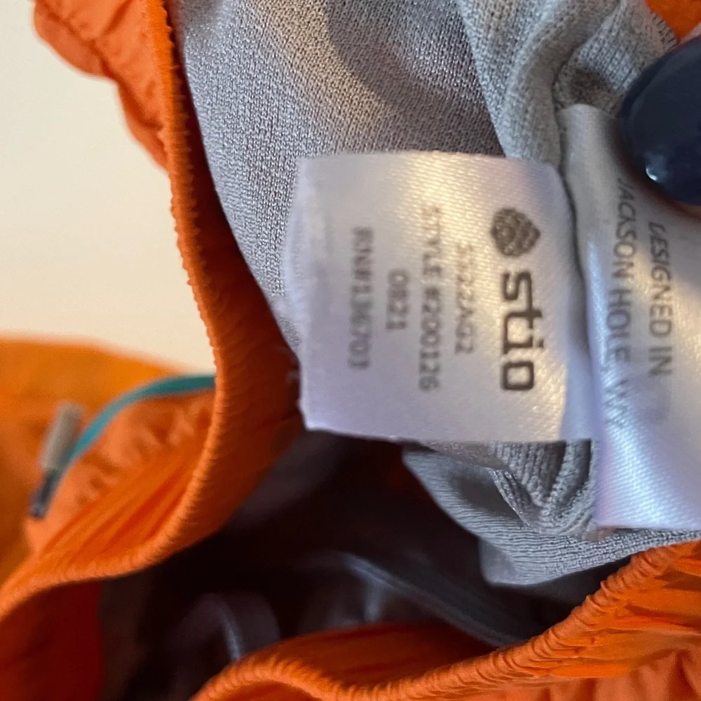 ❤️ Stio Bright Orange Nylon Brief Lined Shorts 7” Inseam Size Medium